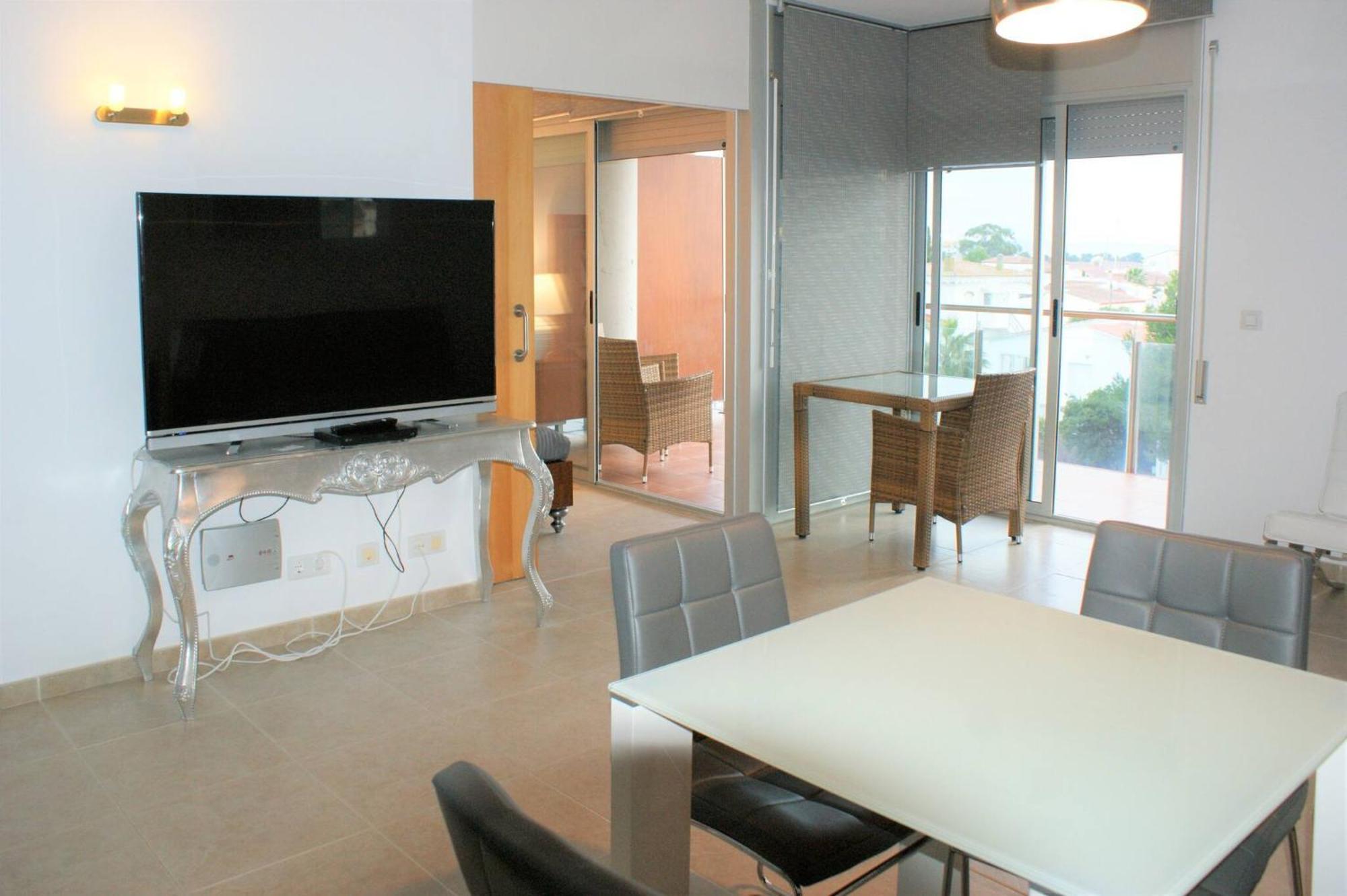 Apartamento En Roses Con Vistas Al Canal Y Piscina エクステリア 写真