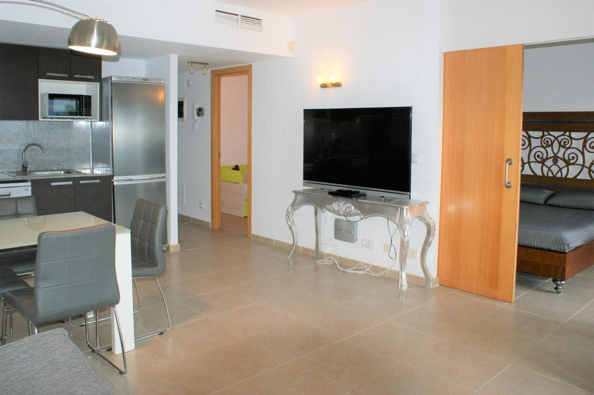 Apartamento En Roses Con Vistas Al Canal Y Piscina エクステリア 写真