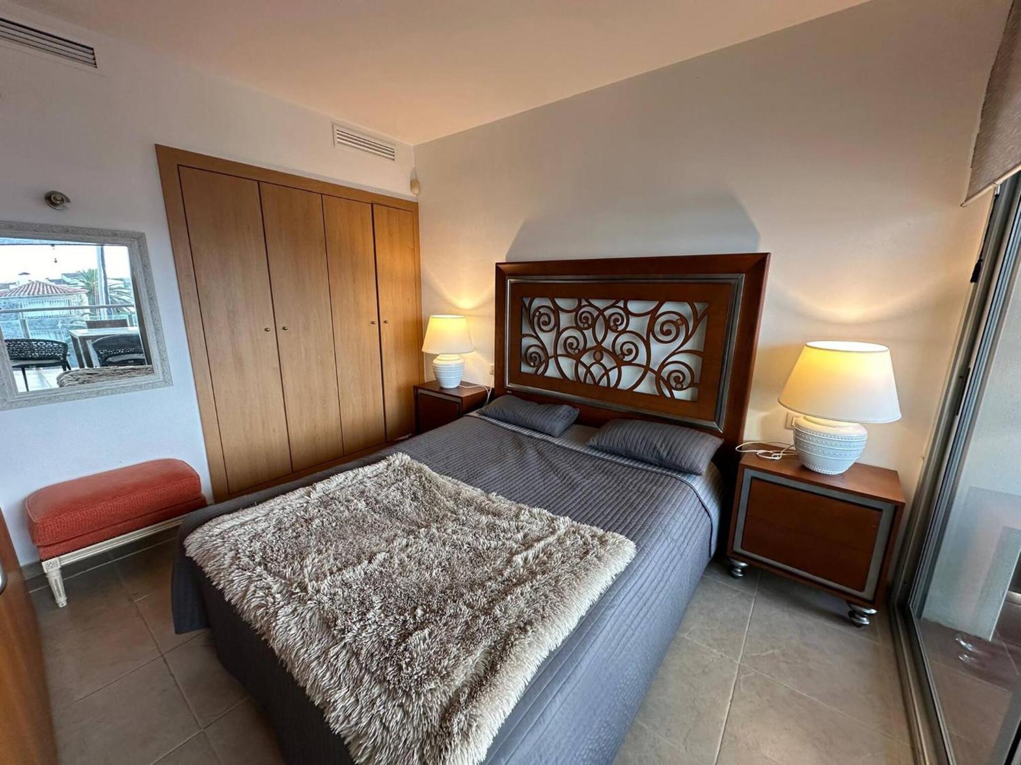 Apartamento En Roses Con Vistas Al Canal Y Piscina エクステリア 写真