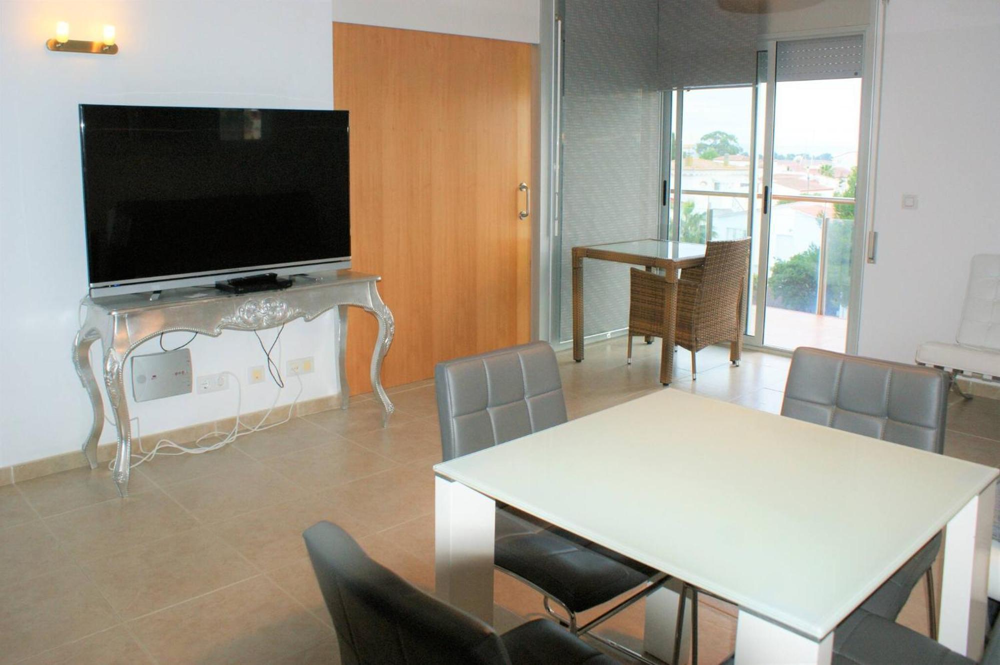 Apartamento En Roses Con Vistas Al Canal Y Piscina エクステリア 写真